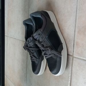 Kenneth Cole Reaction "Turf Dreams"